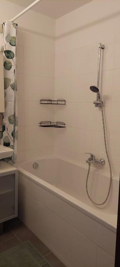 Cozy Apartment Near Augarten Vienna Esterno foto